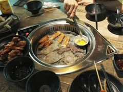 -烤圣自助美食音乐餐厅
