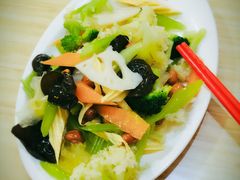 -赵奶奶水饺锅贴小酒馆(丁字沽店)