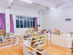 -怡康华庭中英文幼儿园