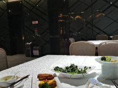 店内布置-湖锦酒楼·32年地道湖北菜(光谷店)