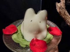 -蟹犇前•帝王蟹雪蟹(陆家嘴店)
