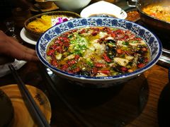 -亮欢寨酸汤鱼(沙冲路店)