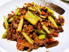 小炒黄牛肉-慕湘精致湖南菜(水贝店)