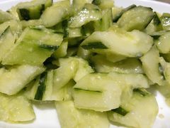 蒜泥黄瓜-渝信川菜(工体店)