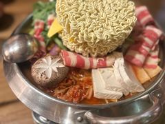 -恩你小木屋·韩式料理(假日广场店)