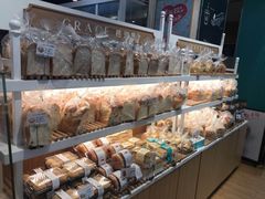 -格瑞思动物奶油生日蛋糕(园区永旺店)