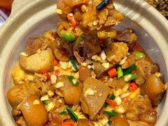 -韵味湘肴·小炒黄牛肉(五一广场美食地标店)