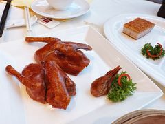 烤乳鸽-利苑酒家(宜安广场店)