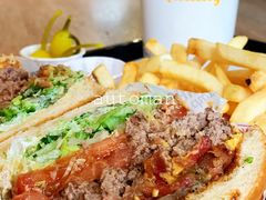 -The Habit Burger Grill 哈比特汉堡(复兴soho店)