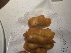 -小鱼小牛·鱼牛干锅·脆鱼火锅(世欧广场店)