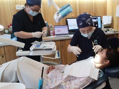 -上海仁爱医院口腔科 · 种植