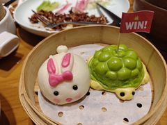-乐忻皇朝(上海中心大厦店)