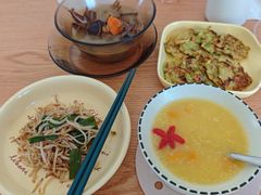 -爱月宝月嫂·育儿嫂(哈尔滨总店)