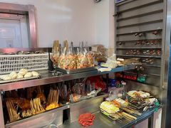 -老谢野馄饨(延安路店)