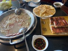 -老来福·非遗酸汤兔(凯旋路店)