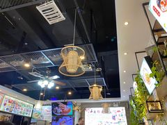 大堂-廣九广味食堂-猪肚鸡火锅(曼哈顿店)
