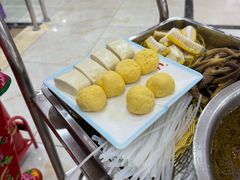 -屯老二农家铁锅炖·行业领军者(梅江店)