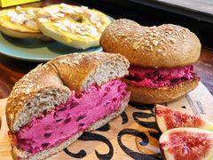 -Catch Bagel(芳草地店)