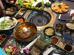 -黑牛の場烤肉(摩天活力城店)