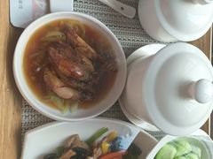 -臻儿屿月子会所(茶山店)