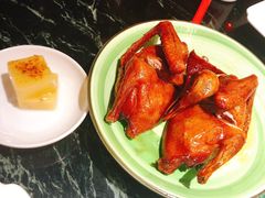 红烧乳鸽-大鸽饭(北京路店)