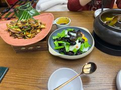 -云海肴·汽锅鸡·云南菜(天山百盛优客店)