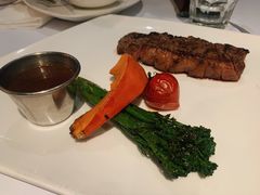 安格斯牛西冷牛排-乐意坊Alla Torre意大利手工披萨(陆家嘴旗舰店)