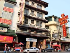 -唐人街(耀华力路)