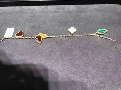 -Van Cleef & Arpels(海港城海洋中心店)