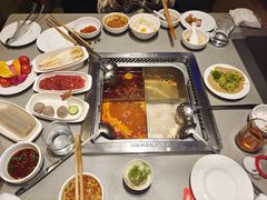 -海底捞火锅(漕宝路店)