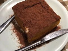 -新大咀港式茶餐厅(宝山万达店)