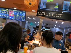 -麦当劳(中山公园龙之梦店)
