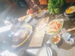 -七甲山烤肉(长白山奇石山珍根艺一条街店)