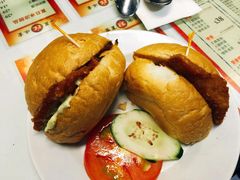 特色猪扒包-华星冰室(湾仔店)