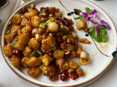 宫保山药-小六汤包砂煲菜(文景路店)