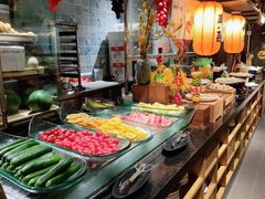 自助取餐区-领鲜活海鲜榴莲自助火锅(东门店)