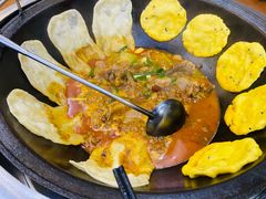 -曹丞相·地锅鸡·地锅鱼(武林店)