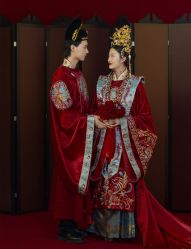 -金色芭莎婚纱摄影(昆山店)