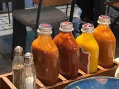 -BOURBON 玻本美式餐厅酒吧(虹桥新天地店)