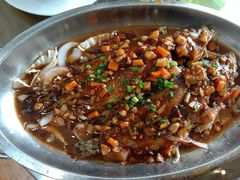 红烧臭桂鱼-临街徽菜馆·正宗黄山味