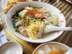 鲜肉馄饨-长人馄饨铺(解放街店)