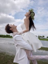 点击看大图 -至臻微拉婚纱摄影