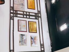 -颜氏双江清水鱼一养身火锅(磁器口店)