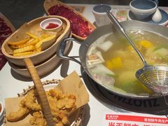-左庭右院鲜牛肉火锅(七宝领展广场店)