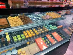 -胖东来生活广场(健康路店)