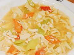 -玺炖·中国铁锅炖(虹桥天街店)