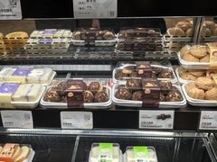 -皇冠幸福里动物奶油生日蛋糕(龙阳村地铁站店)