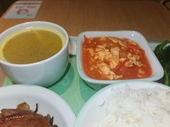 -老乡鸡(上海品尊国际中心店)