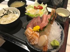-家贺屋刺身寿司专门店