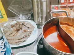 -金滏山烤肉·海鲜·火锅自助餐厅(襄阳万达店)